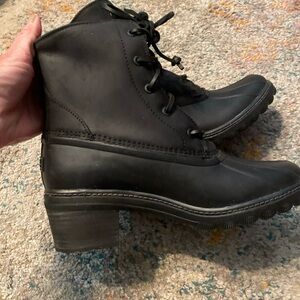 New Sperry Black Saltwater Heel Duck Boots 9